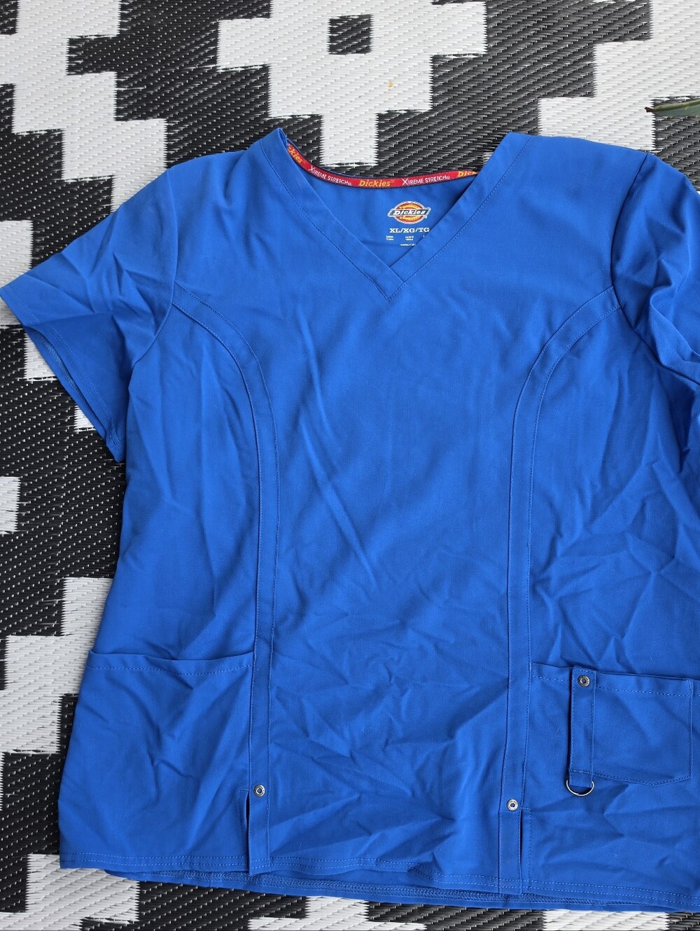 Dickies Women's Short Sleeve V-Neck Top in Royal Blue